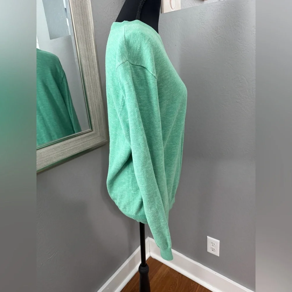 J. Crew Green Pullover Crewneck Preppy Casual Sweater Size Medium.